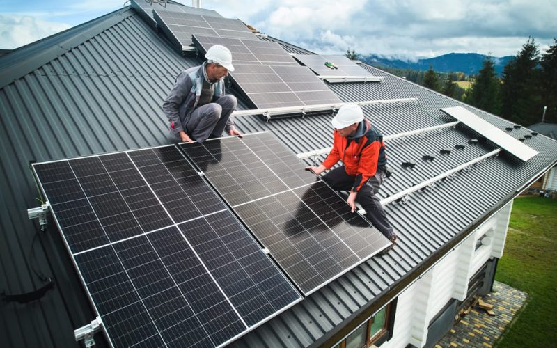 La Casa de las Baterías: garantía y servicio en paneles solares Panamá