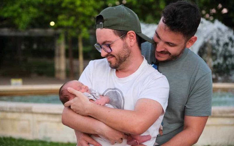 Infórmate sobre cómo acceder a subrogación para parejas del mismo sexo de Costa Rica