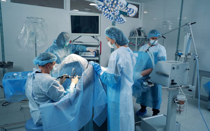 Tecnología de vanguardia con Aesculap AEOS en neurocirugía